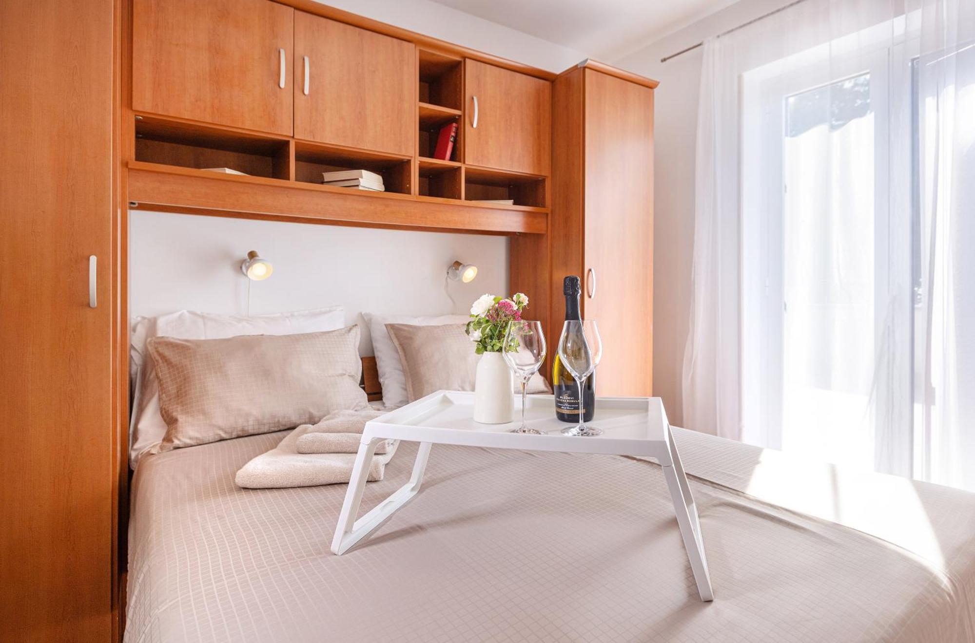 House Olive Garden Strunjan Apartment Bagian luar foto