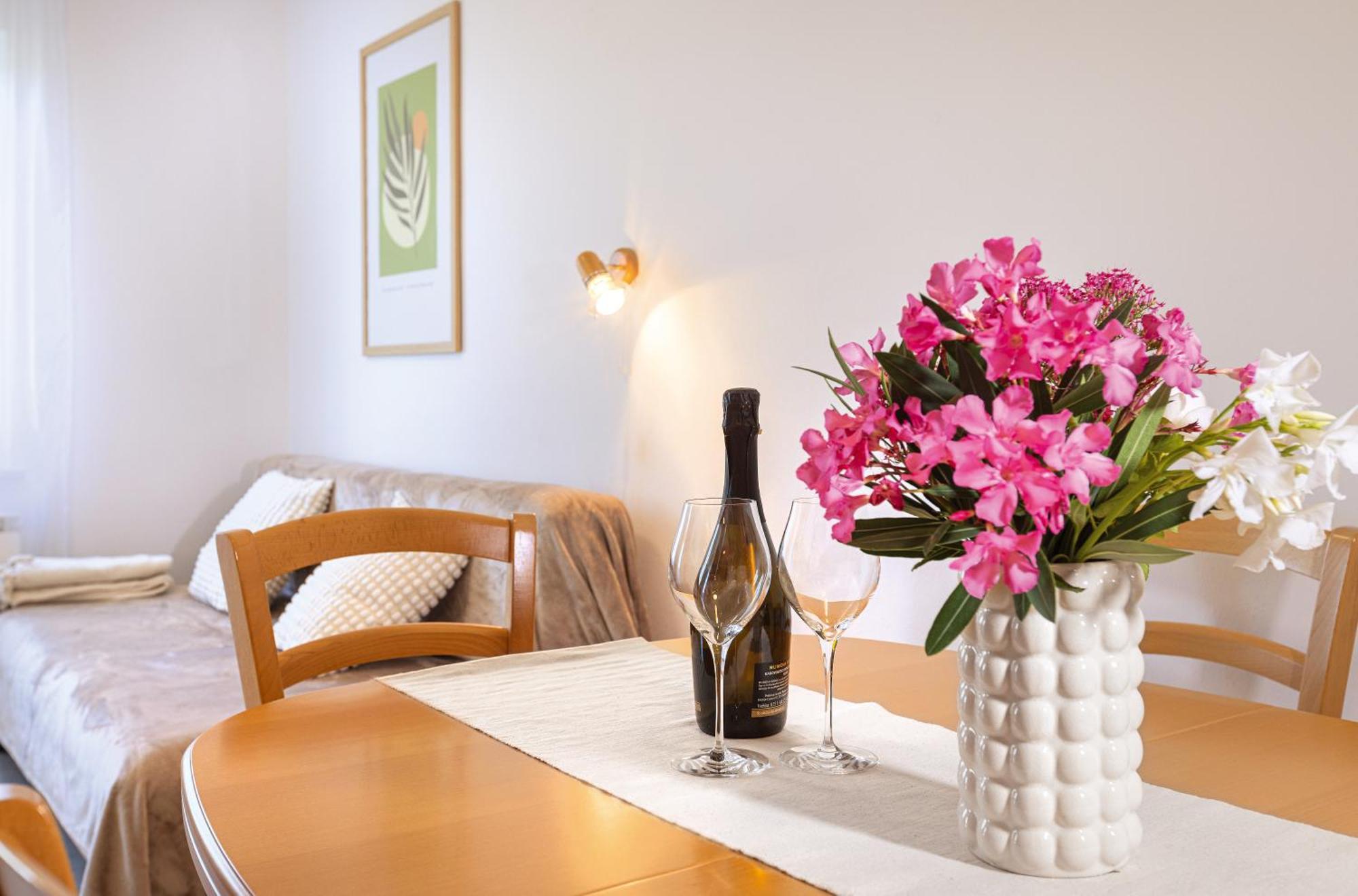 House Olive Garden Strunjan Apartment Bagian luar foto